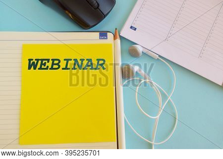 Handwriting Text Webinar.concept Meaning Lecture Workshop Seminar.business Photo Showcasing Seminar 