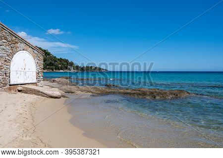 Summer Vacation On French Riviera, Crystal Clear Azure Blue Water Of  Mediterranean Sea In Saint Cla
