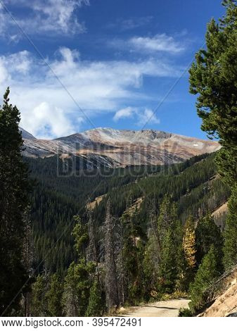 A Sunny Fall Hike In Breckenridge Colorado