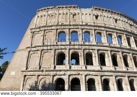 Rome, Italy - October 8, 2020: Colosseum, 1st Century Antique, Oval Amphitheatre In The Centre Of Th