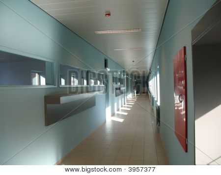 Corredor azul, na escola
