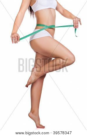 ร่างกายของผู้หญิงที่สปอร์ตและเทปวัด