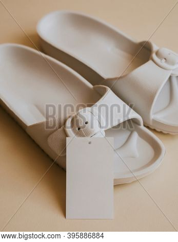 Buckle slide sandal with blank label