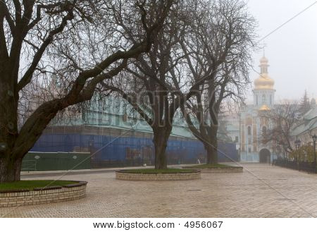 Kyjevo Kyjevskopečerské lávře Church View