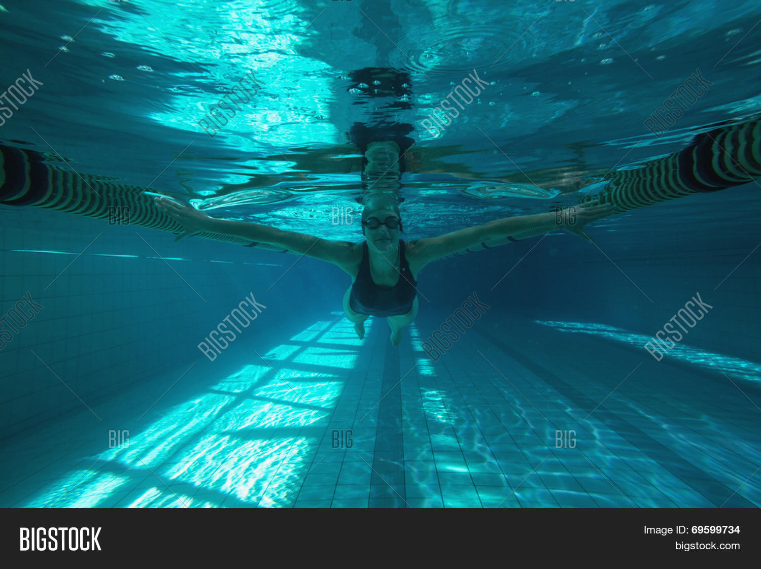 Athletic Swimmer Image & Photo (Free Trial) Bigstock