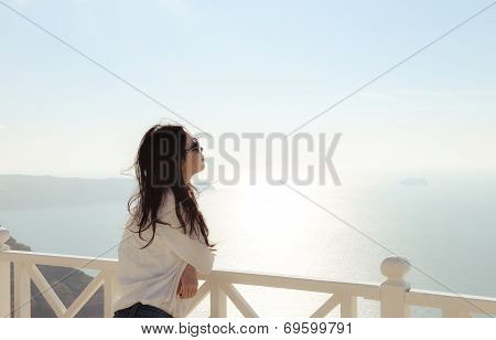 Young woman looking at horizon