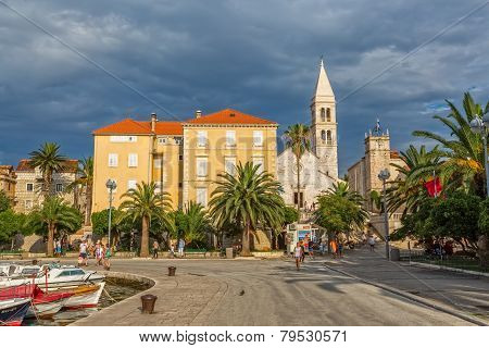 Supetar center