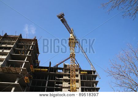 House And Building Crane