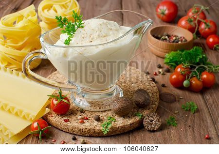 Bechamel Sauce With Nutmeg
