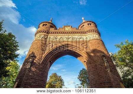 Soldiers And Sailors Memorial Arch In Hartford.