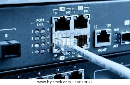 Pon-Rj-45-Anschluss im Technologiezentrum