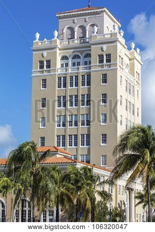 Tall Building Of Classic Style In Miami Beach, Florida