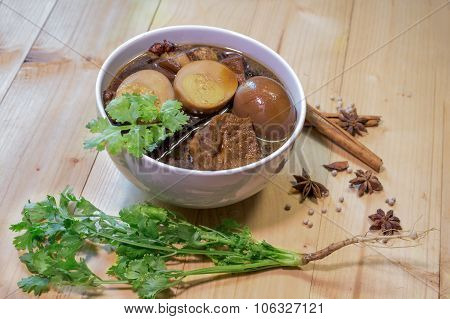 Eggs With Pork And Tofu Boiled In The Gravy