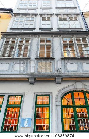 Facade Of Mozarthaus In Vienna