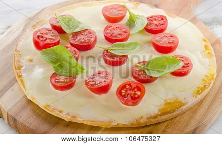 Pizza With Tomatoes
