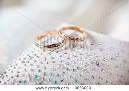 Gold Wedding Rings