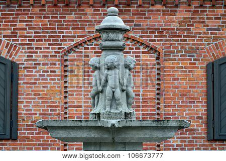 Fountain Putti Kaliningrad, Russia