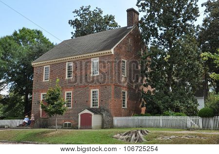 WILLIAMSBURG, VA - SEP 6: Colonial Williamsburg in Virginia, as seen on Sep 6, 2015. Colonial Williamsburg is a living-history museum with exhibits of restored or re-created buildings.