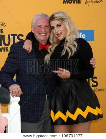 LOS ANGELES - NOV 1:  Gary Trainor, Meghan Trainor at the 