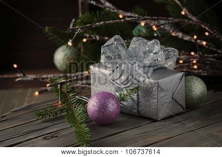 Christmas Decor On The Vintege Table