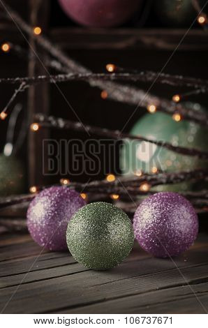 Christmas Decor On The Vintege Table