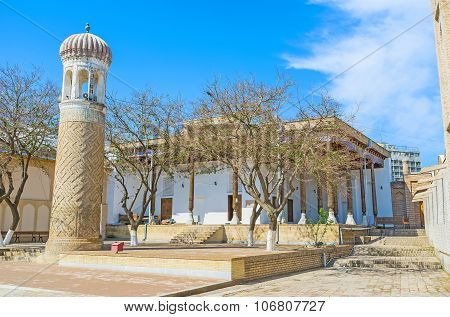 The Summer Mosque