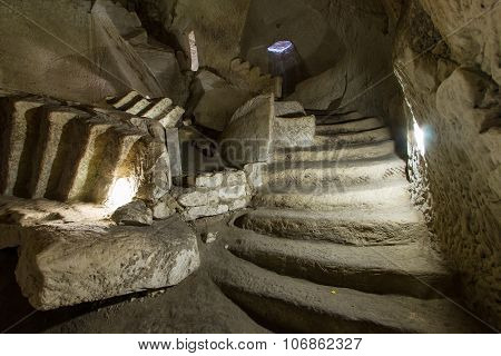Cave Ar Bet Guvrin National Park