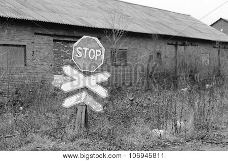 Road sign