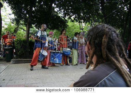 Entertainers performance on street during the World Music Festival Womad