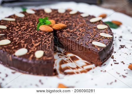 Healty Lchf Chocolate Cake