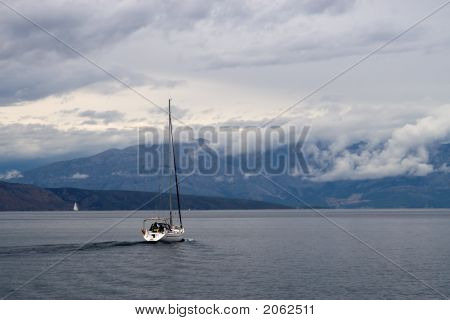 Plachtění v prší den