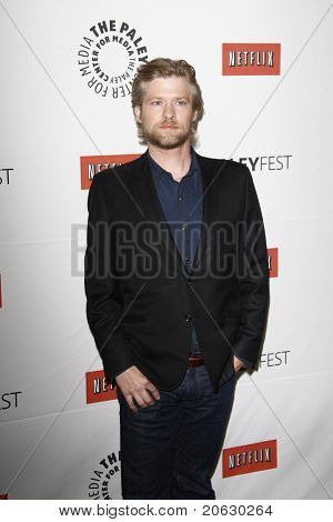 LOS ANGELES - 5 mars: Todd Lowe anländer till Hills 2011 presenterar 