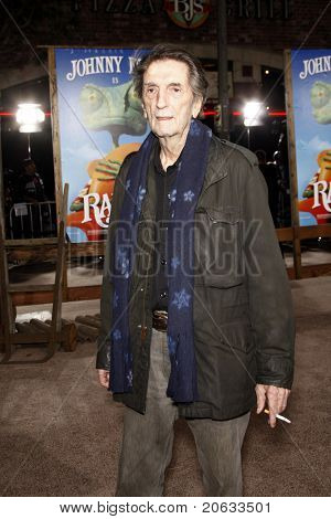 LOS ANGELES - FEB 14: Harry Dean Stanton ankommer til premieren på 'Rango' på 14 februar 2011 på