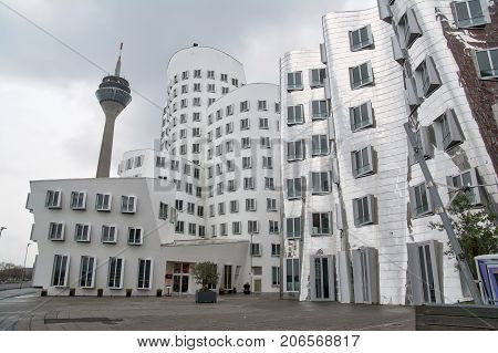 Dsseldorf Gehry Bauten On Overcast Gray Cloudy Quiet Morning 2015