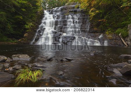 Early morning at Barberville Falls in Autumn