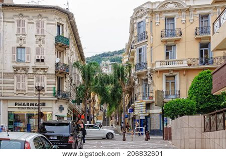 Boulevard de la République in Beausoleil at the border between France and Monaco - 8 July 2013