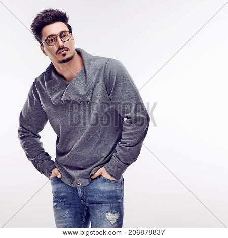 Fashion Images, Illustrations, Vectors - Fashion Stock 