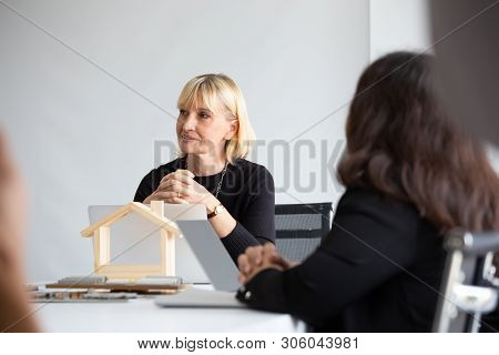 Meeting About Real Estate In The Construction Of Single Houses, Townhomes, Townhouses And Selecting 