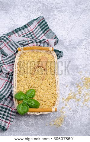 Dry Small Pasta