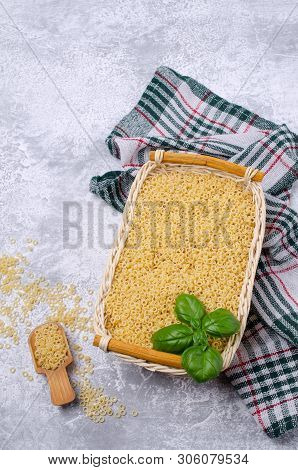 Dry Small Pasta