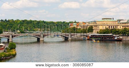 Manes Bridge, Manesuv Most, Across Vltava River, Prague, Czech Republic