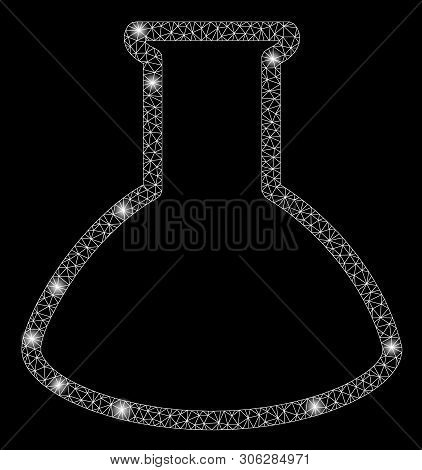 Bright Mesh Empty Rounded Retort With Glare Effect. Abstract Illuminated Model Of Empty Rounded Reto
