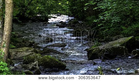 Cance / Cançon River - Le Neufbourg, Normandy, France