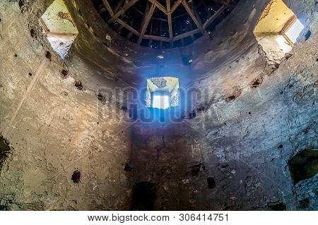 Hunedoara, Romania - July 27, 2016: Room In The Corvin Castle.  Located In The Southwestern Part Of 