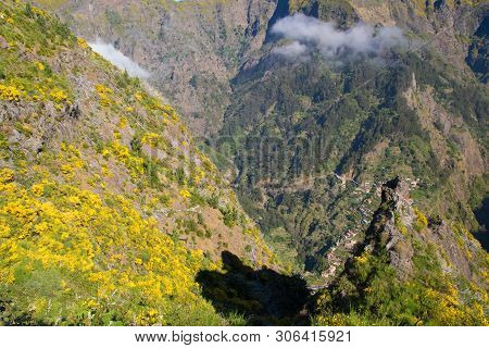 Curral Das Freiras Village In Madeira Island In Spring, Portugalia