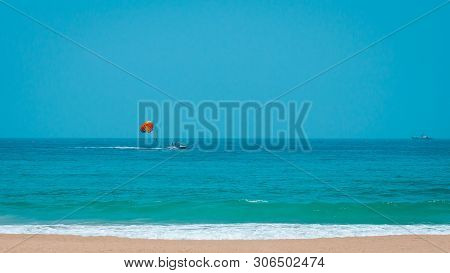Parasailing, Parascending, Parakiting - Is A This Fascinating Active Form Of Recreation. Where A Per