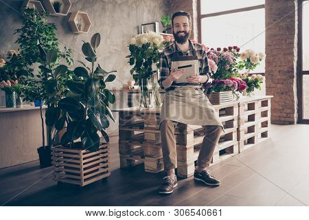 Full Length Body Size View Photo Cute Charming Lovely Freelancer Hold Hadn Device Use User Upload In