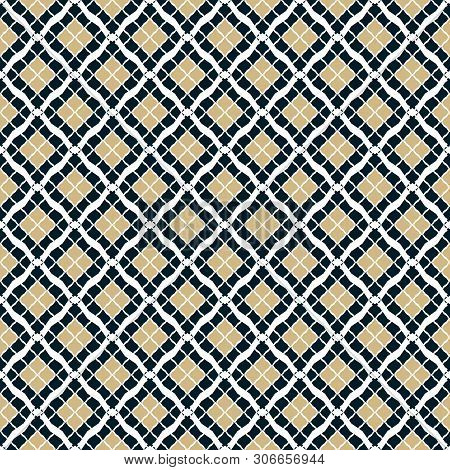 Vector Geometric Seamless Pattern In Oriental Style. Luxury Abstract Background. Simple Graphic Orna