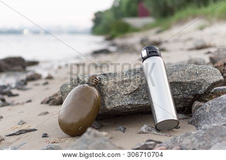 Tourist Dishes. Hiking Utensils On The Beach. Hiking Utensils Tourist.