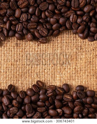Roasted Coffee Bean On Linin Sack